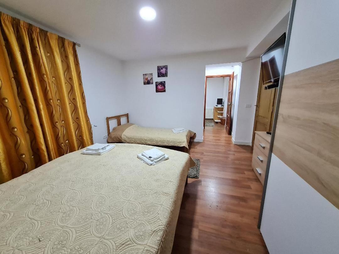 Pensiunea Casa Zmeilor Dragus Exterior foto